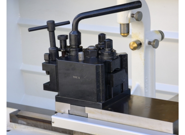 Dettaglio Tornio EL255x1500